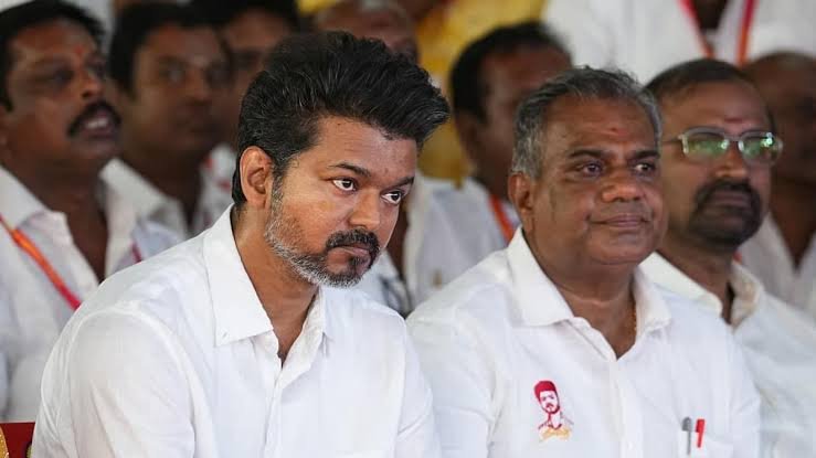 vijay-birthday-banners-remove-mp-anandh